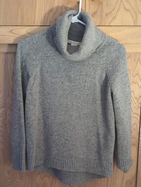 C&C California Cozy Gray Speckled Turtleneck Sweater Wool Blend